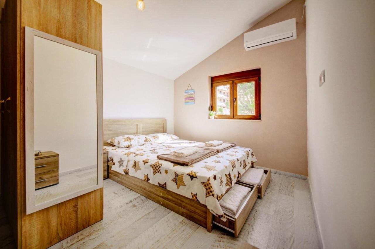 Rhizon Apartment Risan Exterior photo